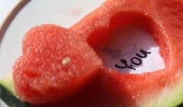 爱心吃瓜全集免费观看,全集免费观看，揭秘娱乐圈幕后风云