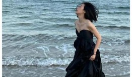 娱乐爆料大姐大是谁,她是如何成为行业风向标的？